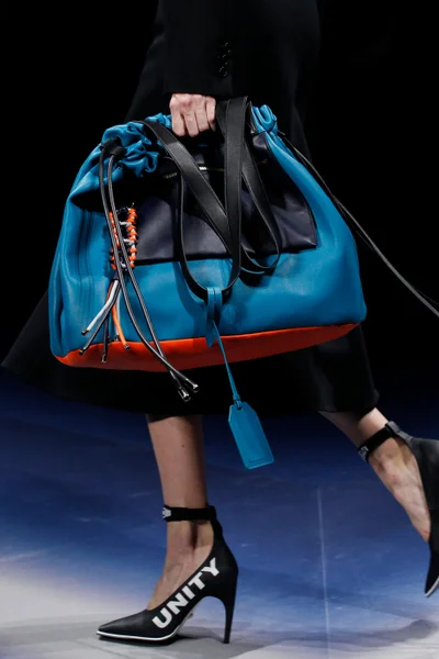 Look 7